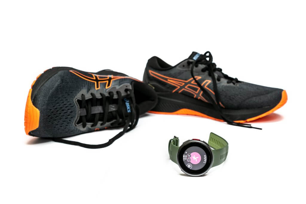 Lauftraining im Winter Asics GT1006 Goretex Wasserdichte Laufschuhe für warme Füsse